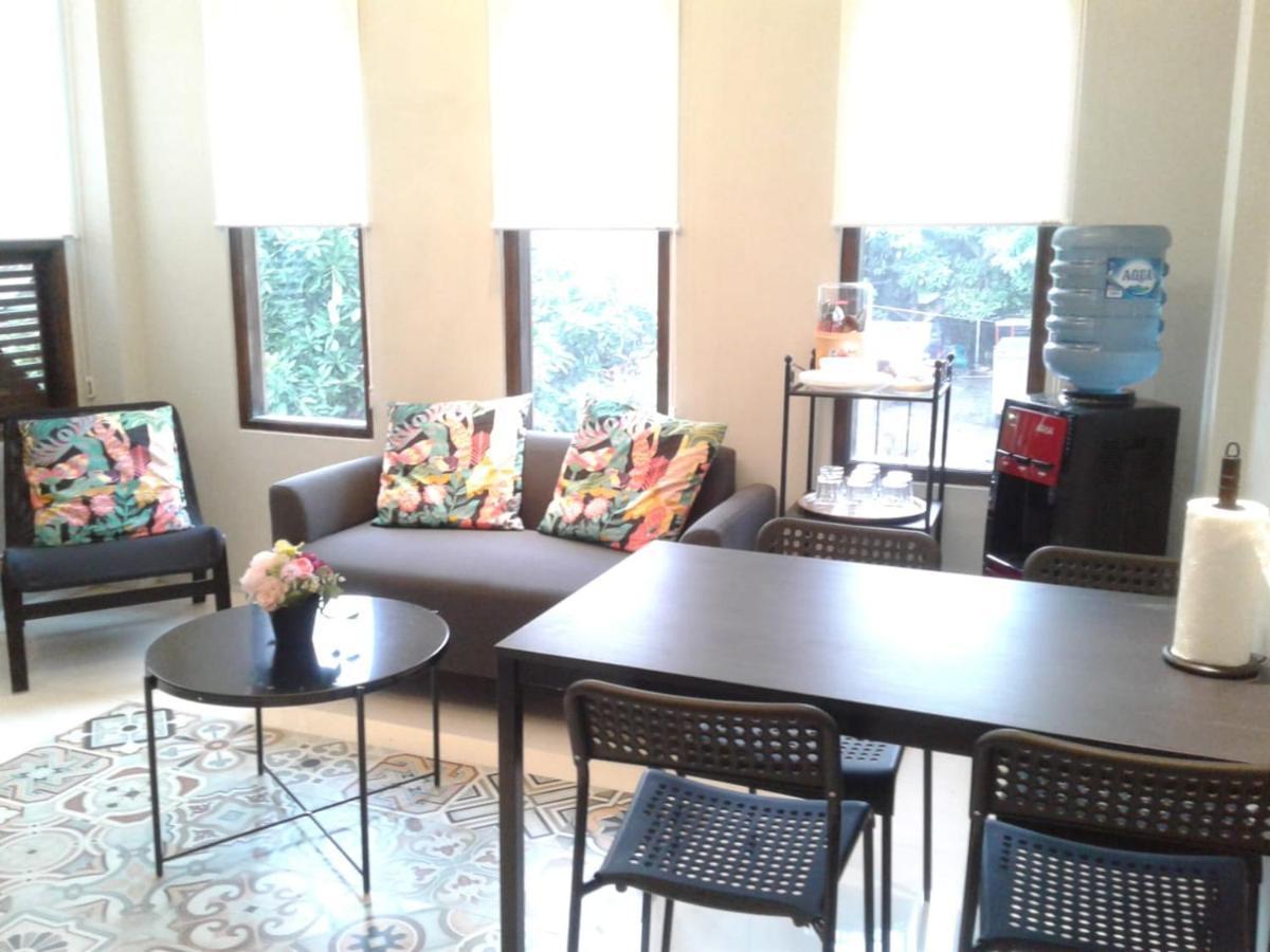 Sabi Guest House - Strategic Family -Married Couples Only- Hostel In Prawirotaman Yogyakarta Exterior photo